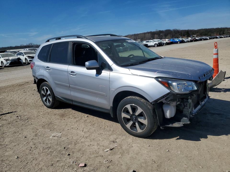 2017 Subaru Forester მანქანა იყიდება აუქციონზე, vin: JF2SJAEC4HH549245, აუქციონის ნომერი: 46334436