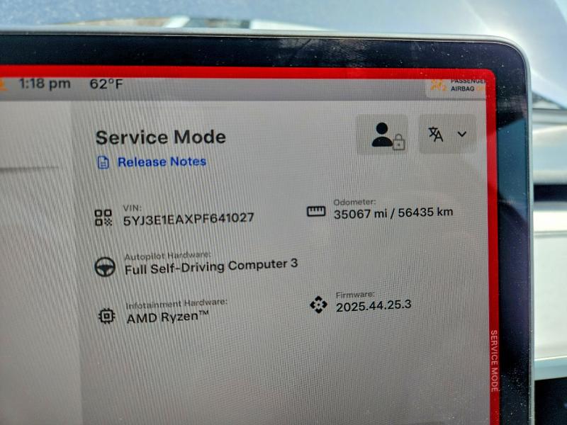 Продажа на аукционе авто 2023 Tesla Model 3, vin: 5YJ3E1EAXPF641027, номер лота: 46448946