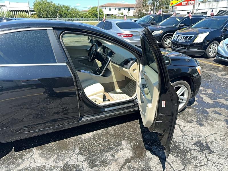 Продаж на аукціоні авто 2015 Volvo S60, vin: YV140MFB7F2317038, номер лоту: 47409006