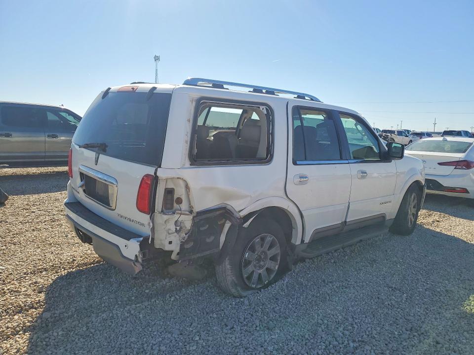 2003 Lincoln Navigator მანქანა იყიდება აუქციონზე, vin: 5LMFU28R53LJ32857, აუქციონის ნომერი: 47591956