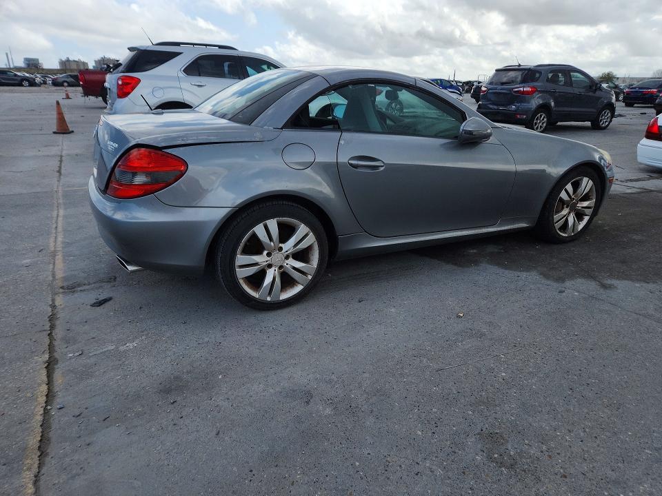 41820136 :رقم المزاد ، WDBWK58F99F191226 vin ، 2009 Mercedes-benz Slk مزاد بيع