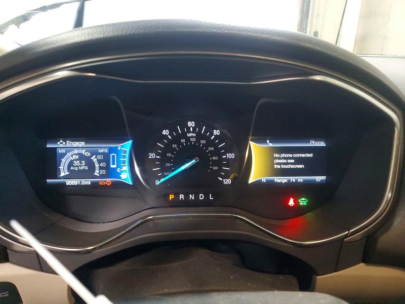 47720666 :رقم المزاد ، 3FA6P0PU1HR376769 vin ، 2017 Ford Fusion مزاد بيع