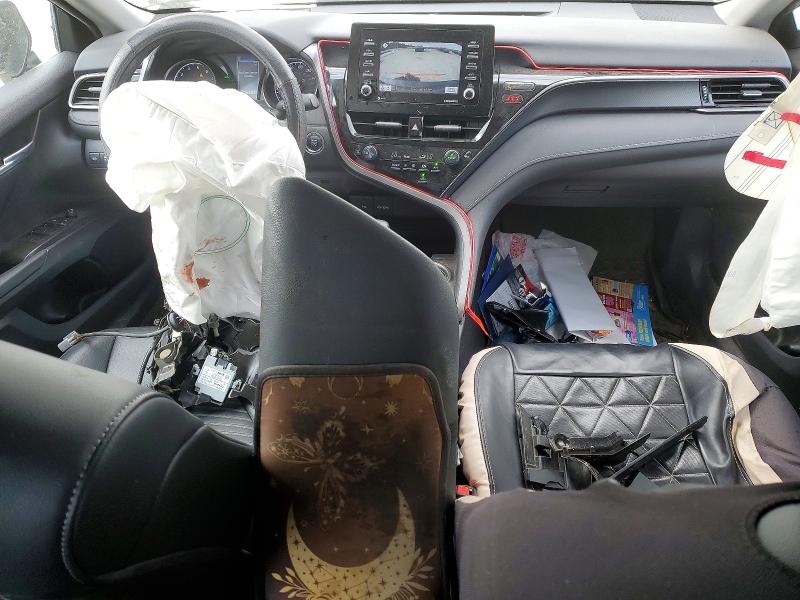 47494926 :رقم المزاد ، 4T1T11AK2NU694637 vin ، 2022 Toyota Camry مزاد بيع