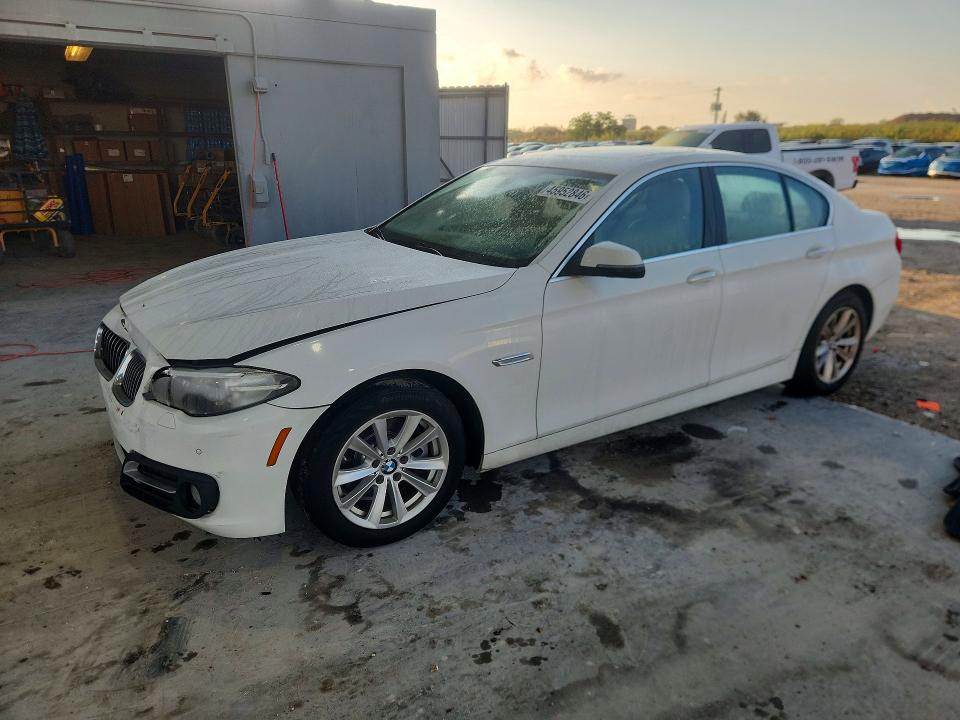 2015 Bmw 528 მანქანა იყიდება აუქციონზე, vin: WBA5A5C56FD522508, აუქციონის ნომერი: 45952846