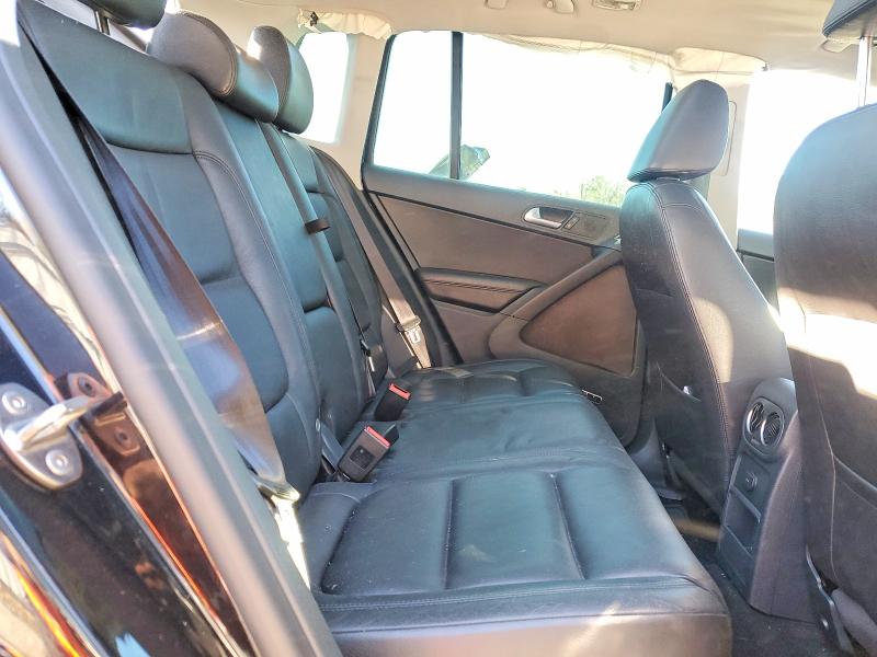 2016 Volkswagen Tiguan მანქანა იყიდება აუქციონზე, vin: WVGAV7AXXGW587028, აუქციონის ნომერი: 46686506