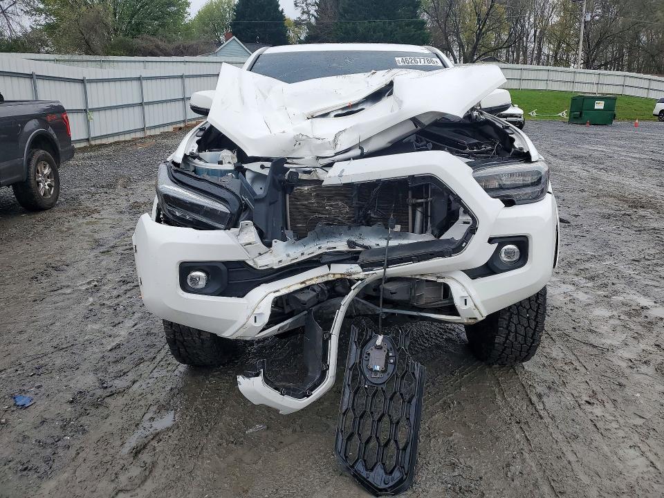46267786 :رقم المزاد ، 3TMCZ5ANXNM465514 vin ، 2022 Toyota Tacoma مزاد بيع