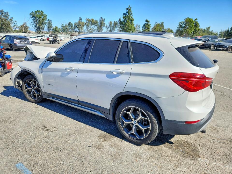 2016 Bmw X1 მანქანა იყიდება აუქციონზე, vin: WBXHT3C33G5E55946, აუქციონის ნომერი: 45995026