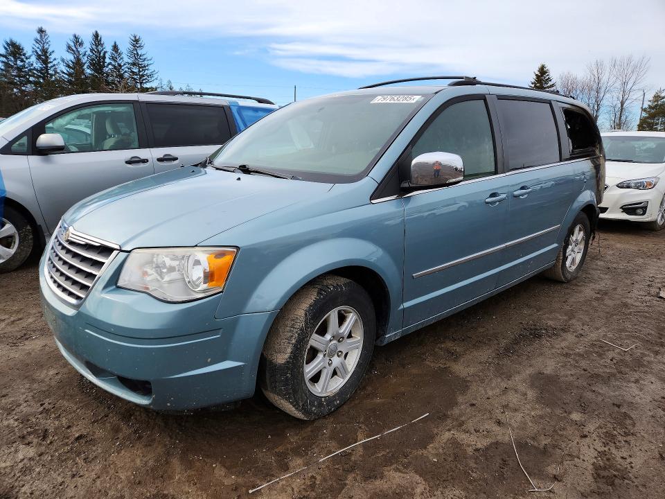 2010 Chrysler Town & Country მანქანა იყიდება აუქციონზე, vin: 2A4RR5DX5AR493483, აუქციონის ნომერი: 79763285