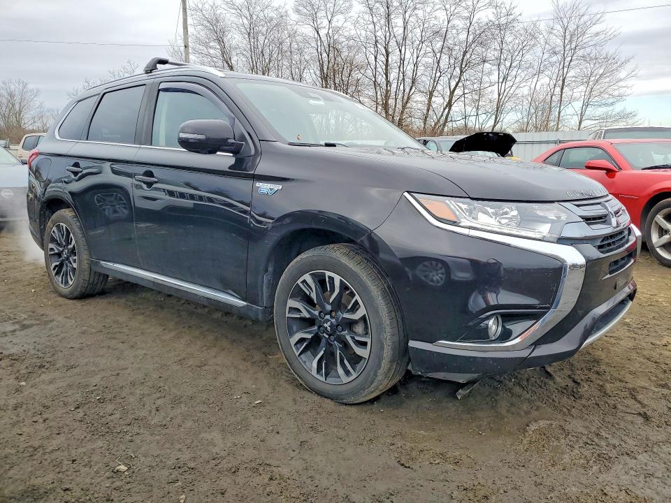 Продаж на аукціоні авто 2018 Mitsubishi Outlander, vin: JA4J24A55JZ057379, номер лоту: 79267835