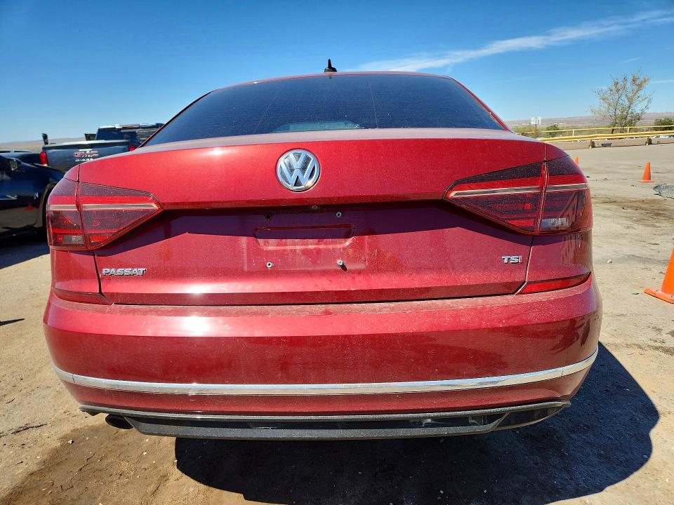 46774436 :رقم المزاد ، 1VWAA7A36JC043788 vin ، 2018 Volkswagen Passat مزاد بيع