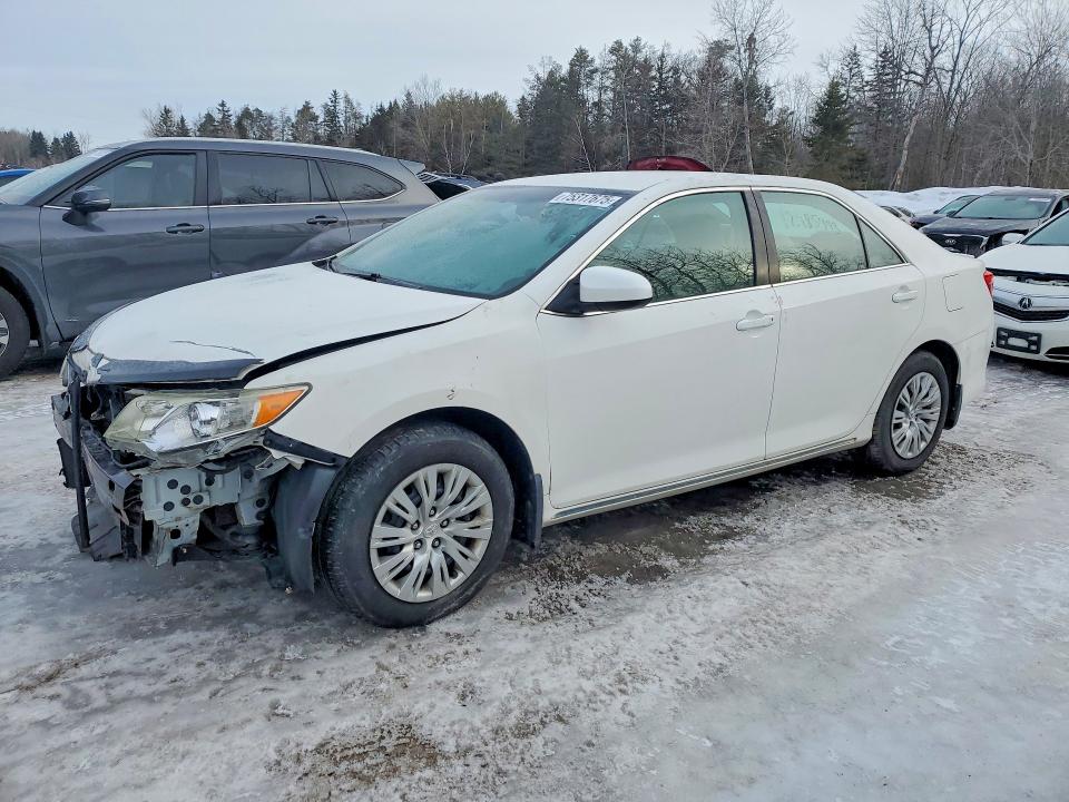 2014 Toyota Camry Le 4dr მანქანა იყიდება აუქციონზე, vin: 4T1BF1FK4EU731452, აუქციონის ნომერი: 75317675