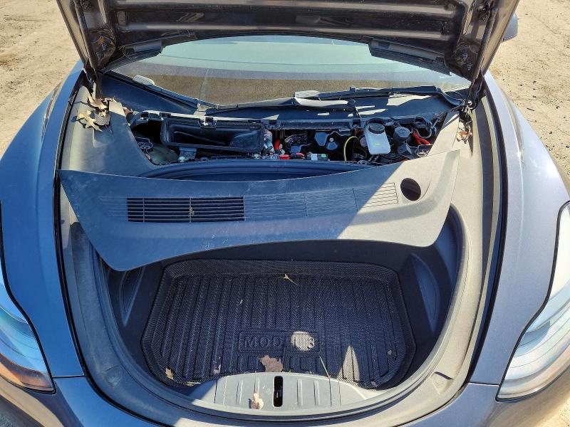 46812636 :رقم المزاد ، 5YJ3E1EB5NF314248 vin ، 2022 Tesla Model 3 مزاد بيع