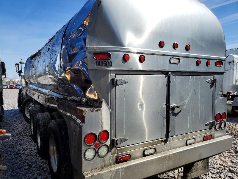 47028476 :رقم المزاد ، 1NPXGGGG40D479577 vin ، 2017 Peterbilt 389 مزاد بيع