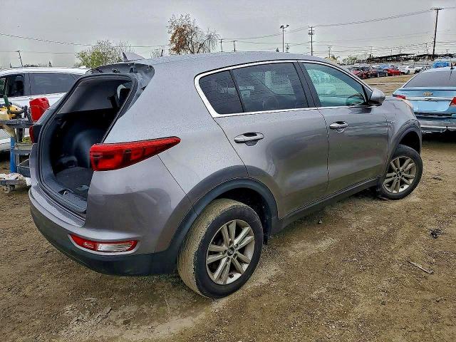 79119585 :رقم المزاد ، KNDPMCAC3H7178484 vin ، 2017 Kia Sportage مزاد بيع