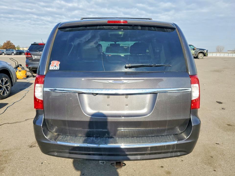 Продажа на аукционе авто 2015 Chrysler Town & Country, vin: 2C4RC1CG4FR578436, номер лота: 47273626