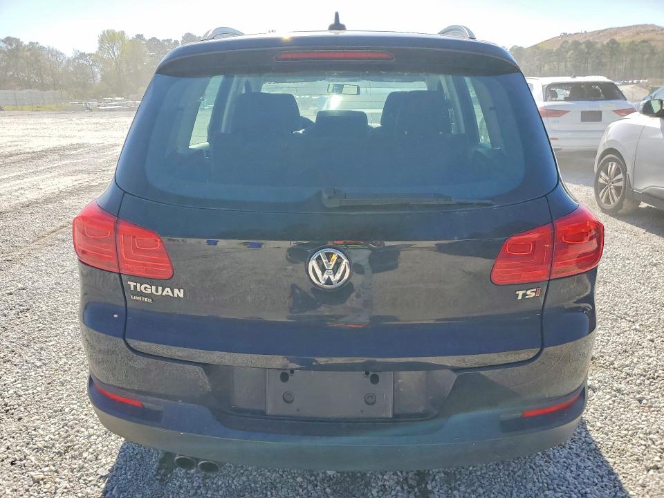 2018 Volkswagen Tiguan Limited მანქანა იყიდება აუქციონზე, vin: WVGAV7AX9JK000476, აუქციონის ნომერი: 45915026