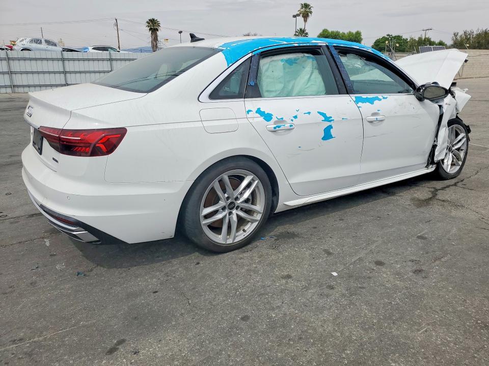 2024 Audi A4 მანქანა იყიდება აუქციონზე, vin: WAUEAAF42RN006754, აუქციონის ნომერი: 47898476