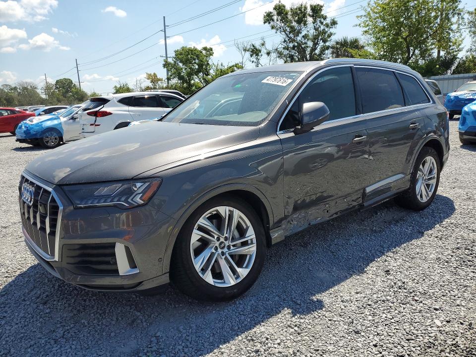 47797616 :رقم المزاد ، WA1LCBF7XPD010116 vin ، 2023 Audi Q7 مزاد بيع