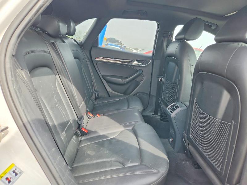 2016 Audi Q3 მანქანა იყიდება აუქციონზე, vin: WA1BFCFS3GR011026, აუქციონის ნომერი: 47996576