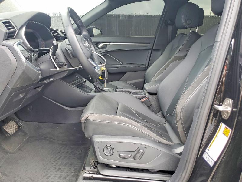 47453906 :رقم المزاد ، WA1EECF31N1128656 vin ، 2022 Audi Q3 مزاد بيع