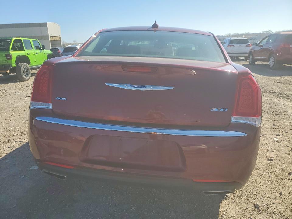 79647095 :رقم المزاد ، 2C3CCAKG0KH698584 vin ، 2019 Chrysler 300 مزاد بيع