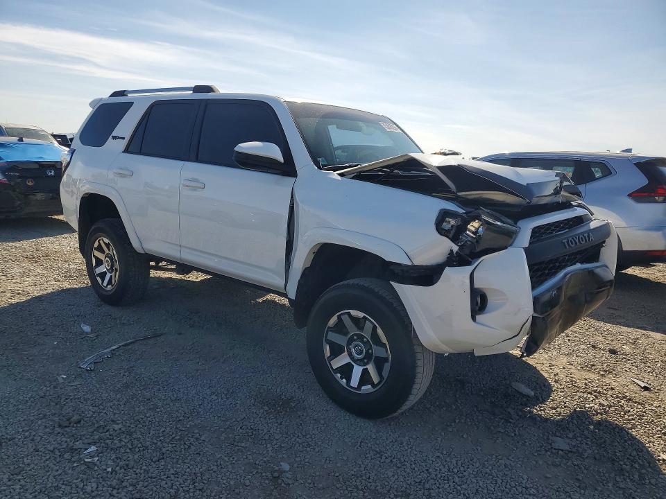 Продаж на аукціоні авто 2016 Toyota 4runner, vin: JTEBU5JR8G5331778, номер лоту: 45966226