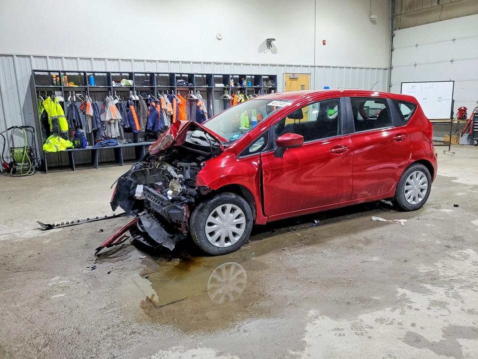 2015 Nissan Versa Note მანქანა იყიდება აუქციონზე, vin: 3N1CE2CP1FL375607, აუქციონის ნომერი: 46372406