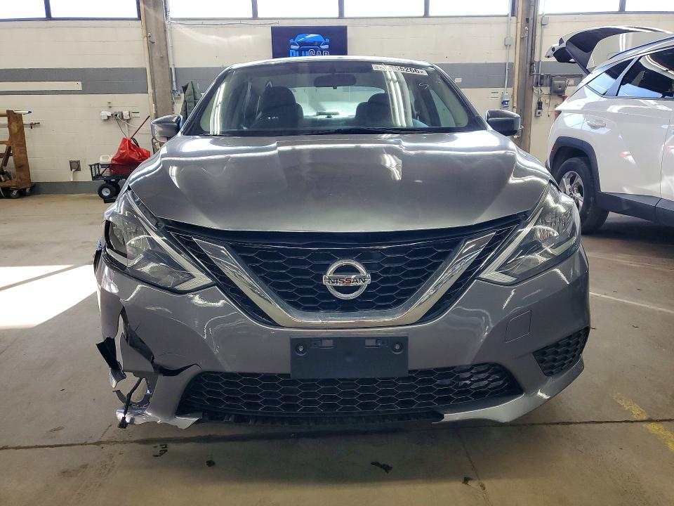 Продаж на аукціоні авто 2017 Nissan Sentra, vin: 3N1AB7AP5HY260935, номер лоту: 47255266