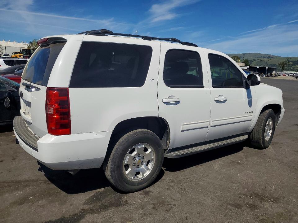 2013 Chevrolet Tahoe მანქანა იყიდება აუქციონზე, vin: 1GNSCBE09DR297735, აუქციონის ნომერი: 47039776