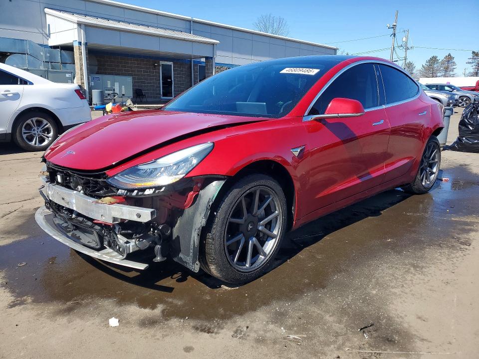 46809486 :رقم المزاد ، 5YJ3E1EB6KF452358 vin ، 2019 Tesla Model 3 مزاد بيع