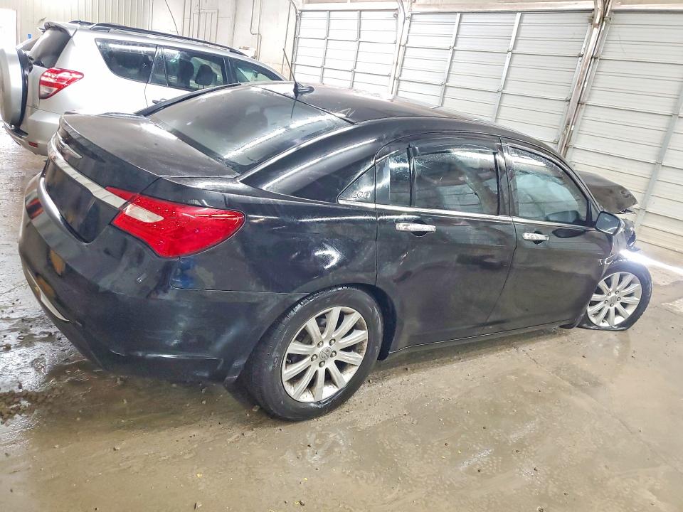 Продаж на аукціоні авто 2013 Chrysler 200, vin: 1C3CCBCG2DN500473, номер лоту: 45784216
