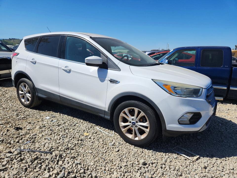 47118266 :رقم المزاد ، 1FMCU0GD7HUA54759 vin ، 2017 Ford Escape مزاد بيع