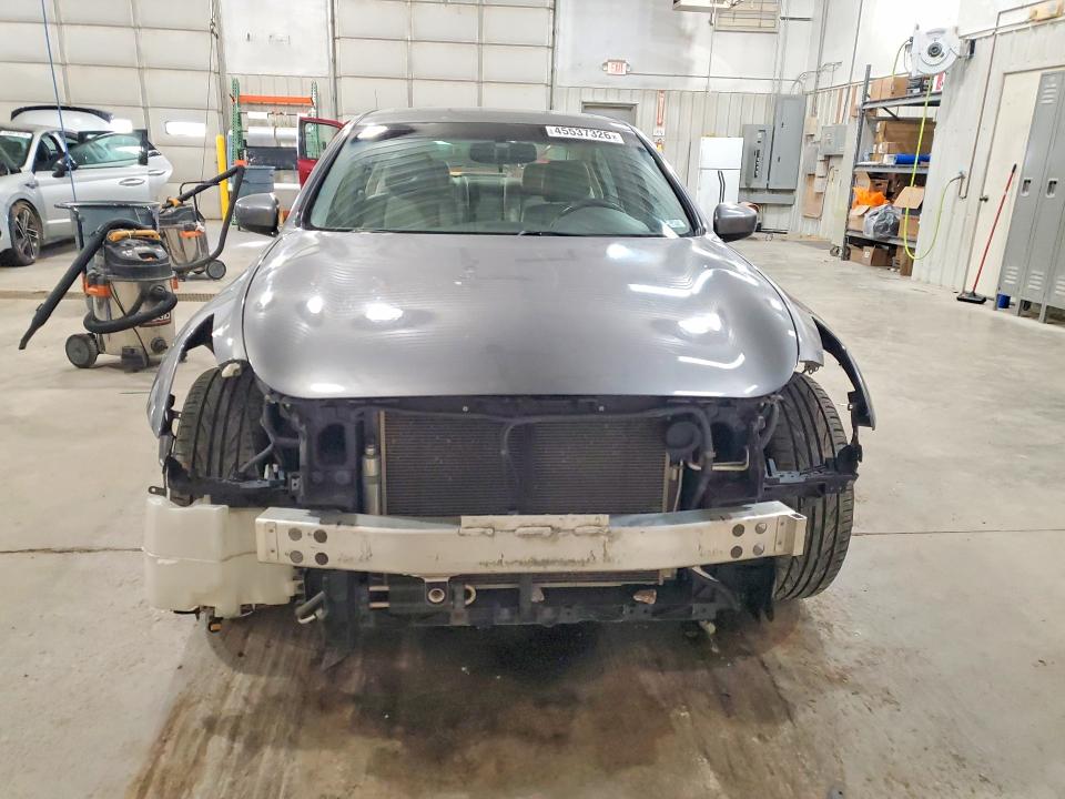 45537326 :رقم المزاد ، JN1CV6AR0FM521934 vin ، 2015 Infiniti Q40 مزاد بيع