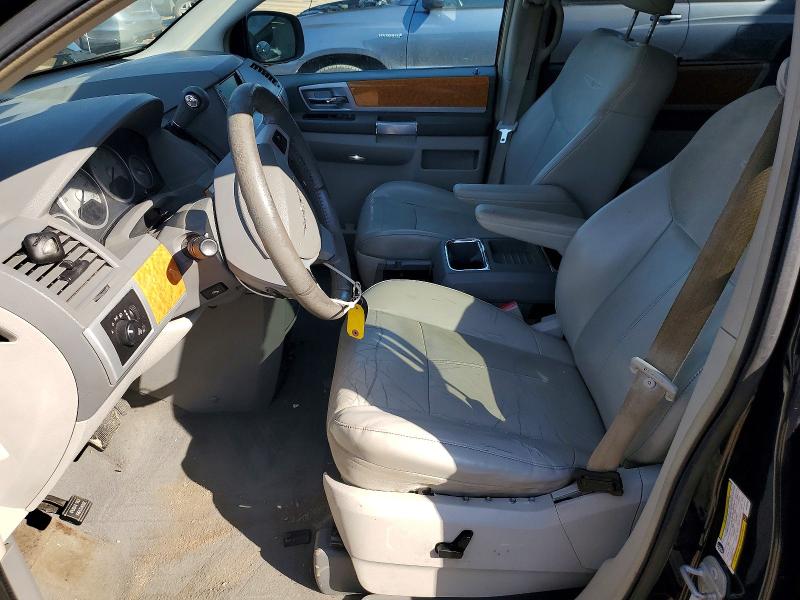 46480456 :رقم المزاد ، 2A4RR6DX7AR193143 vin ، 2010 Chrysler Town & Country مزاد بيع