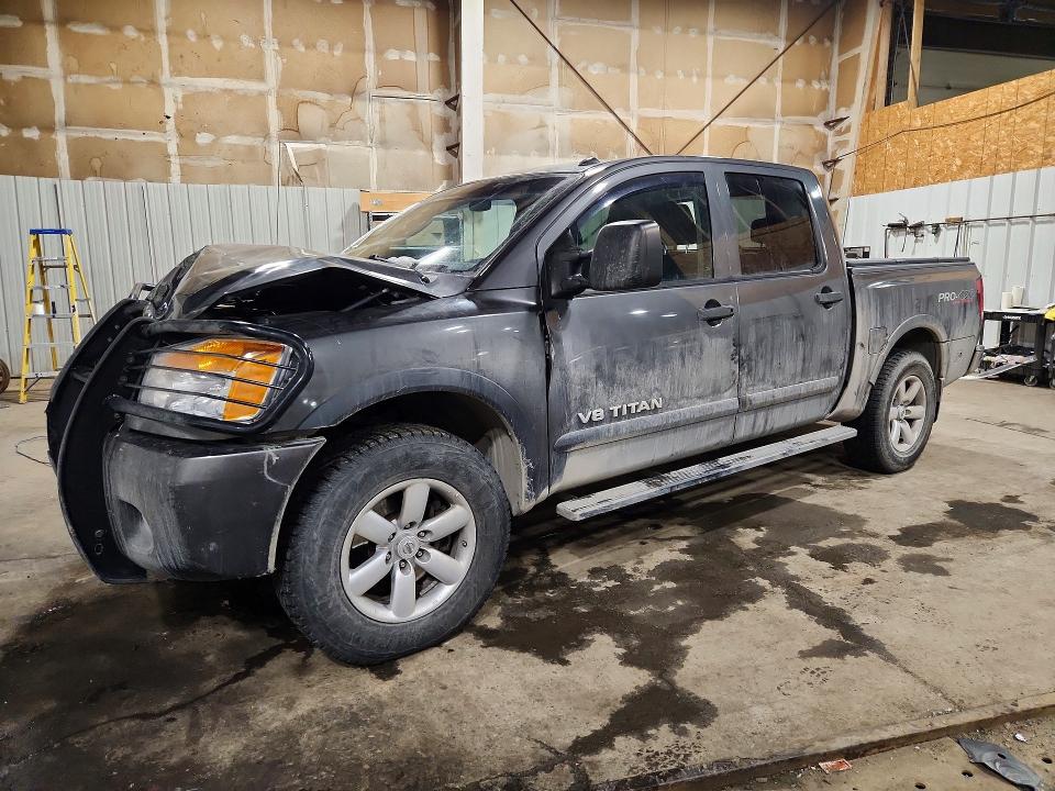 2010 Nissan Titan მანქანა იყიდება აუქციონზე, vin: 1N6AA0EC8AN307924, აუქციონის ნომერი: 46745966