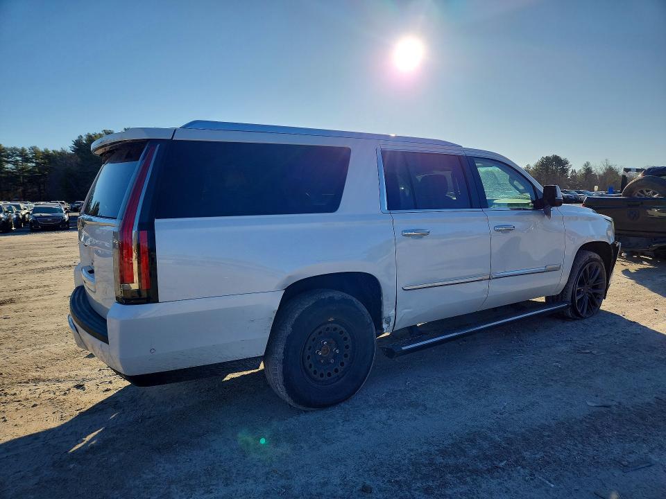 45535956 :رقم المزاد ، 1GYS4JKJ0JR359509 vin ، 2018 Cadillac Escalade مزاد بيع