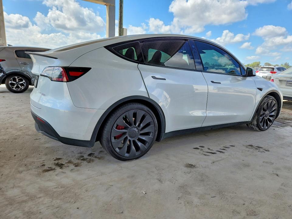 Продаж на аукціоні авто 2023 Tesla Model Y, vin: 7SAYGDEF0PF773097, номер лоту: 48038306