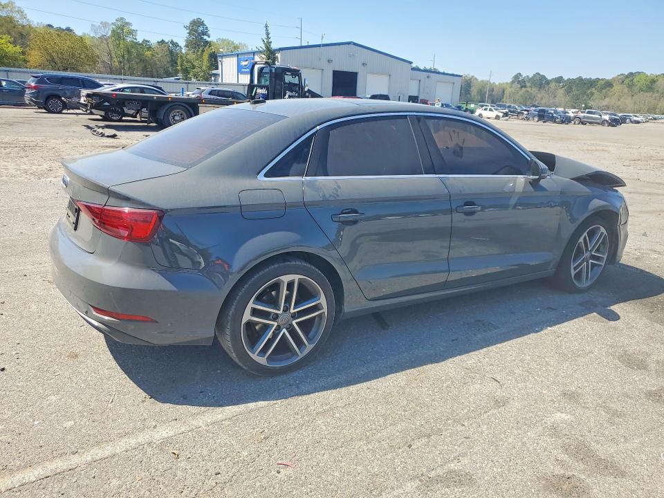 47053016 :رقم المزاد ، WAUAUGFF9K1009769 vin ، 2019 Audi A3 مزاد بيع