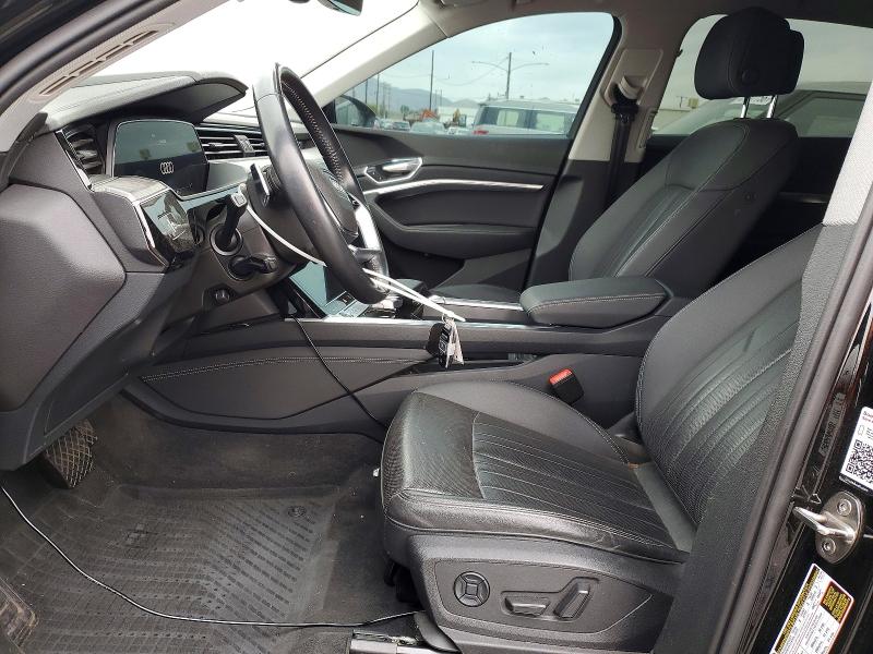 Продажа на аукционе авто 2021 Audi E-tron, vin: WA1LAAGE8MB000544, номер лота: 47939346