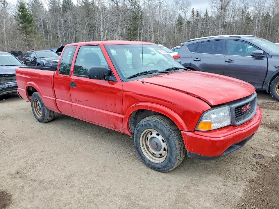 46558376 :رقم المزاد ، 1GTCS19W818215259 vin ، 2001 Gmc Sonoma مزاد بيع