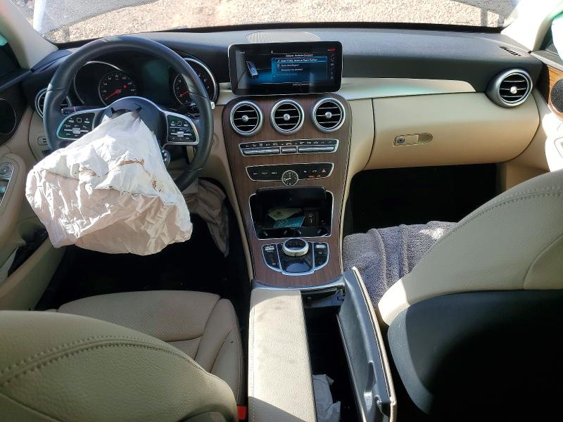 47813766 :رقم المزاد ، 55SWF8DBXLU330039 vin ، 2020 Mercedes-benz C مزاد بيع