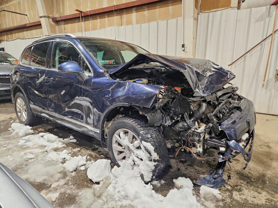 Aukcja sprzedaży 2011 Volkswagen Touareg, vin: WVGFK9BP9BD007393, numer aukcji: 45880226