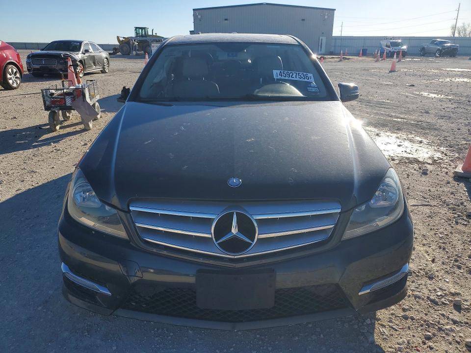 Aukcja sprzedaży 2013 Mercedes-benz C, vin: WDDGF4HB1DR252342, numer aukcji: 45927536