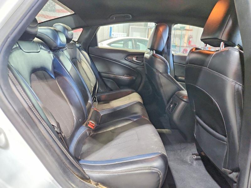 Aukcja sprzedaży 2015 Chrysler 200, vin: 1C3CCCDG0FN648712, numer aukcji: 45929406