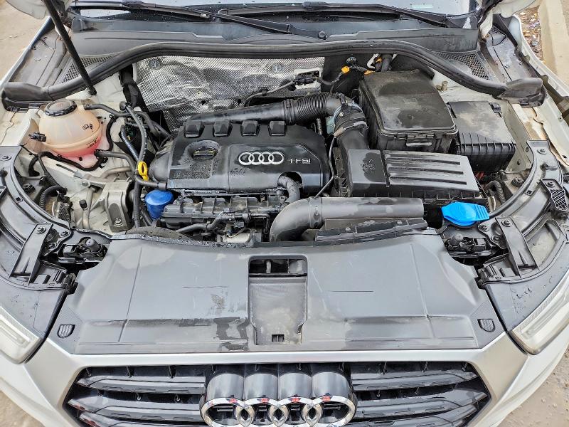46004796 :رقم المزاد ، WA1BCCFS0JR007600 vin ، 2018 Audi Q3 مزاد بيع