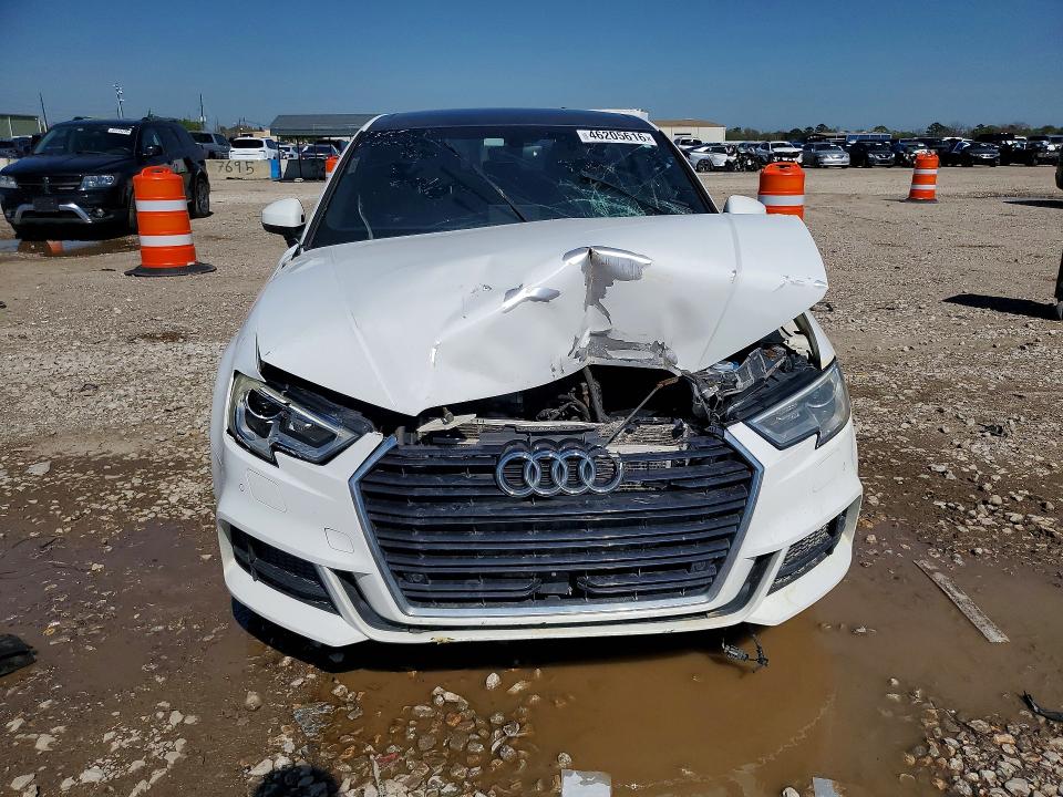 2017 Audi A3 მანქანა იყიდება აუქციონზე, vin: WAUGUGFFXH1043786, აუქციონის ნომერი: 46205616