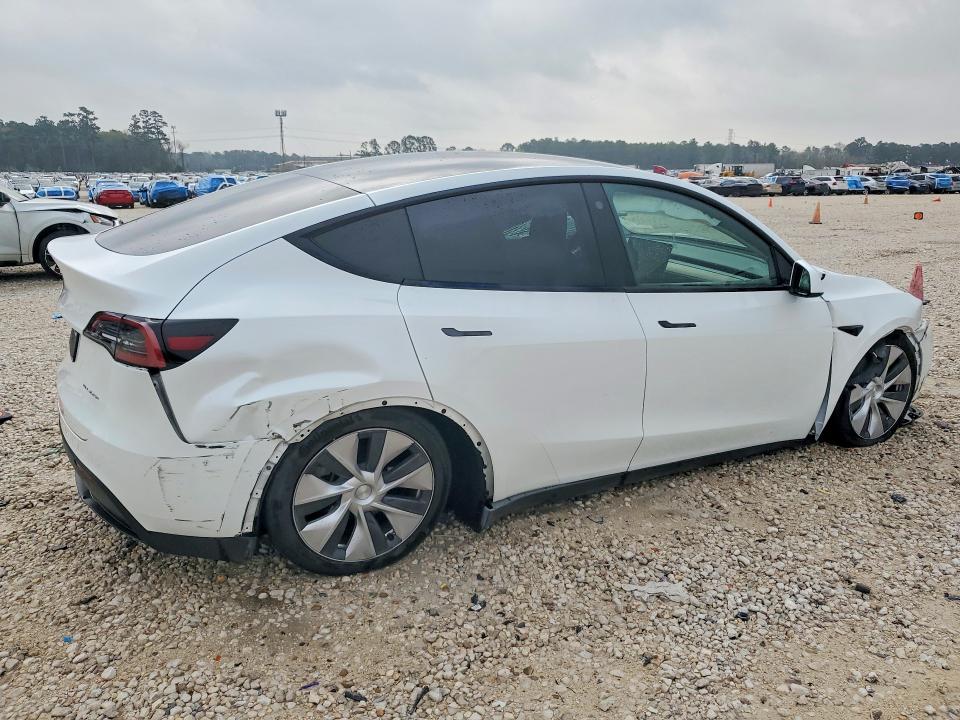 41814176 :رقم المزاد ، 7SAYGDEE3PF601847 vin ، 2023 Tesla Model Y مزاد بيع