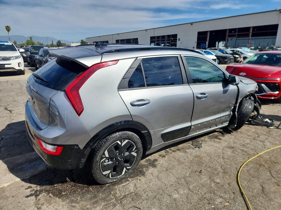 Продажа на аукционе авто 2024 Kia Niro Ev, vin: KNDCR3L19R5085932, номер лота: 79666915