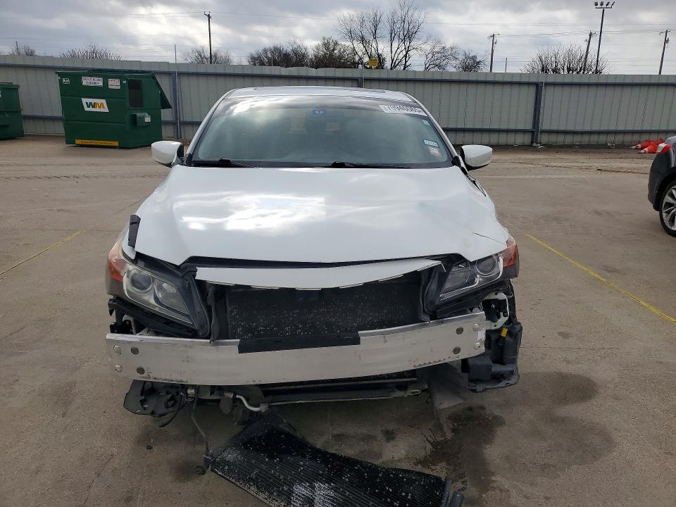 Продажа на аукционе авто 2015 Acura Ilx, vin: 19VDE1F31FE010118, номер лота: 79940065