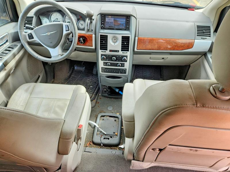2008 Chrysler Town & Country მანქანა იყიდება აუქციონზე, vin: 2A8HR54P18R759697, აუქციონის ნომერი: 78872545